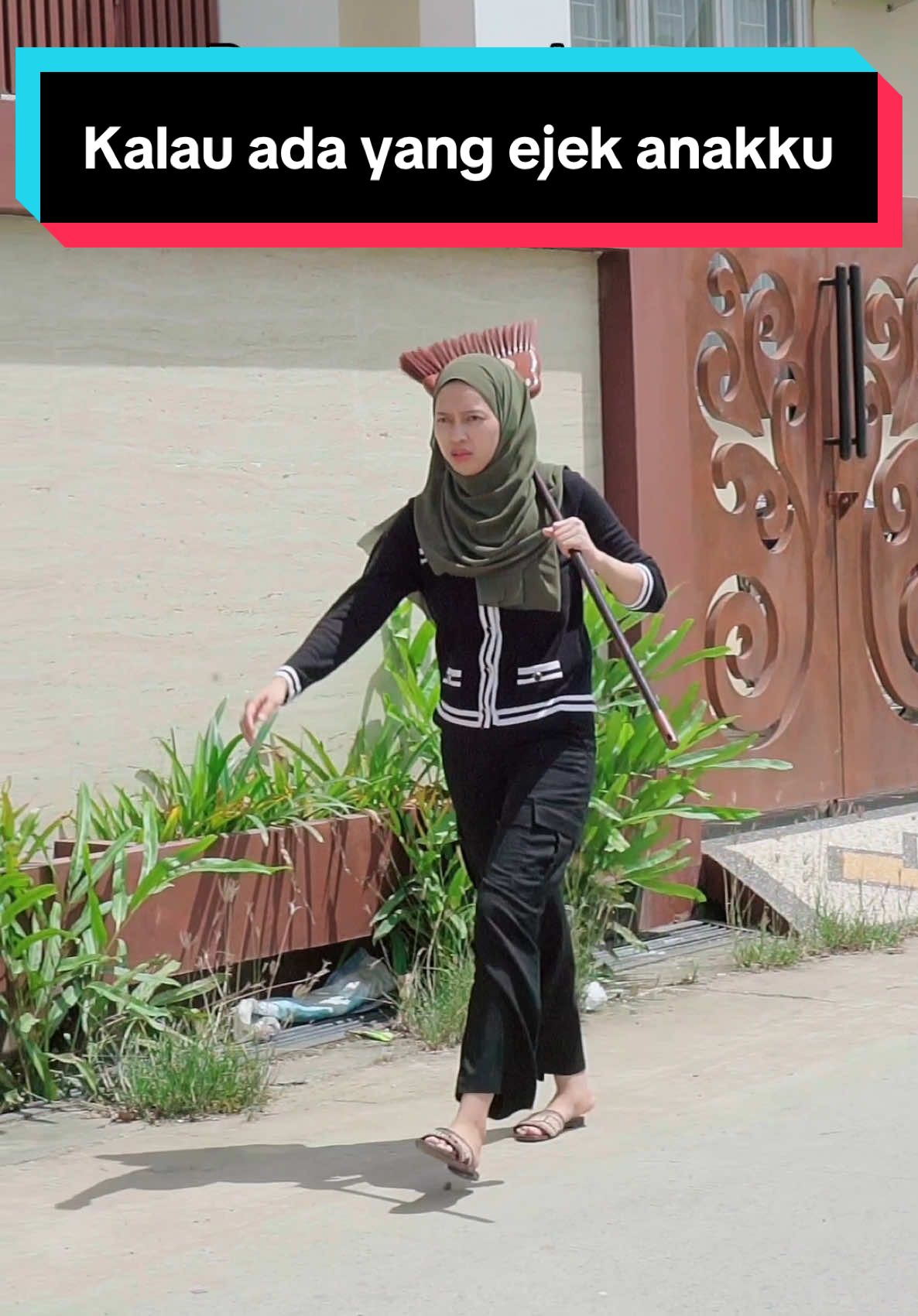 Respon papa vs mama kalau anak di ejek2 sama teman 😂 #fyp #foryoupage #nubiko #antibautelor @Nubiko.id 