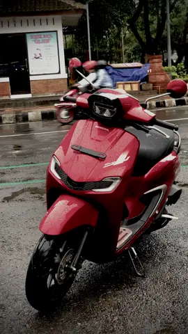 🍃#stylo #stylomerah #stylo160 #rain #stylo160cbs 