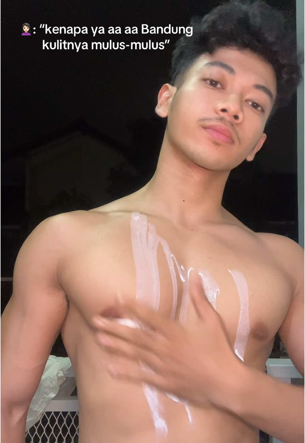 Intinya sebenarnya dari makanan, workout, sisanya pinter2 aja milih Skincare 😉#skincarecowo 