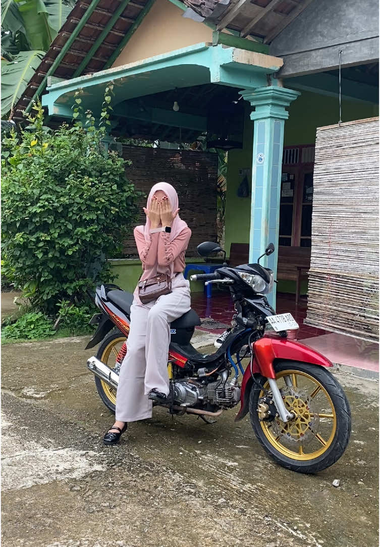 ngumumi seng liyo🥰@Berlian🦋✨#sukanaikplanet🚀#fyp#jupiter#5tp#5tpgank#5tp_jupiterz#trending#5tpmenolakpunah 
