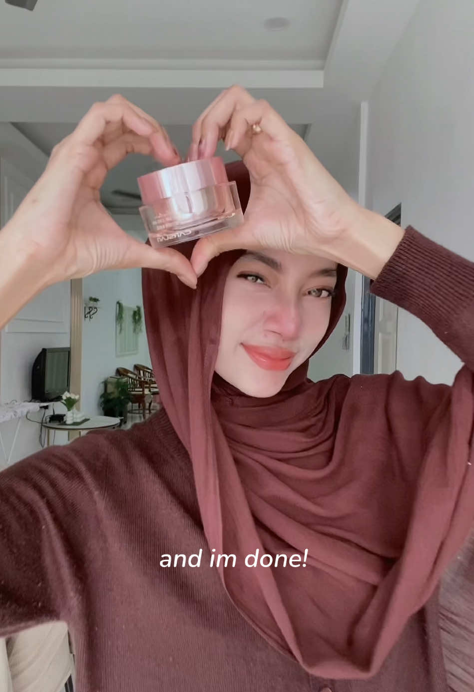 My daily look lepasni guna this tone up cream je! ☁️✨ #CARSLAN #carslantoneupcream #makeup #makeuptutorials