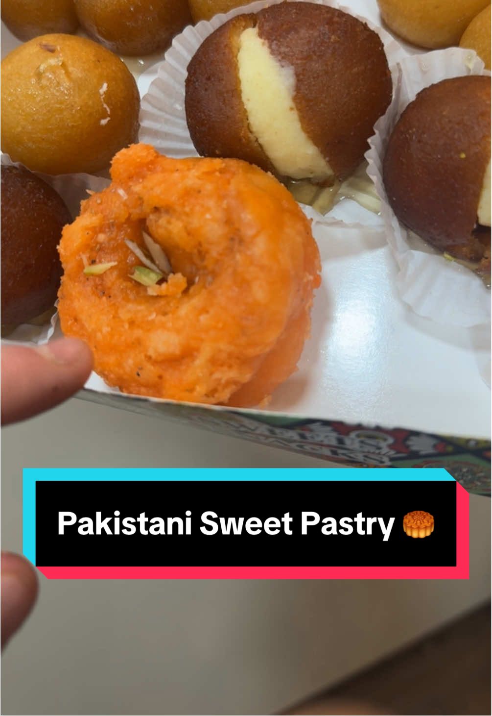 Pakistani Sweet Pastry 🥮#pakistani #pastry #sweetshop #blackburn #fyp #gulabjamun 