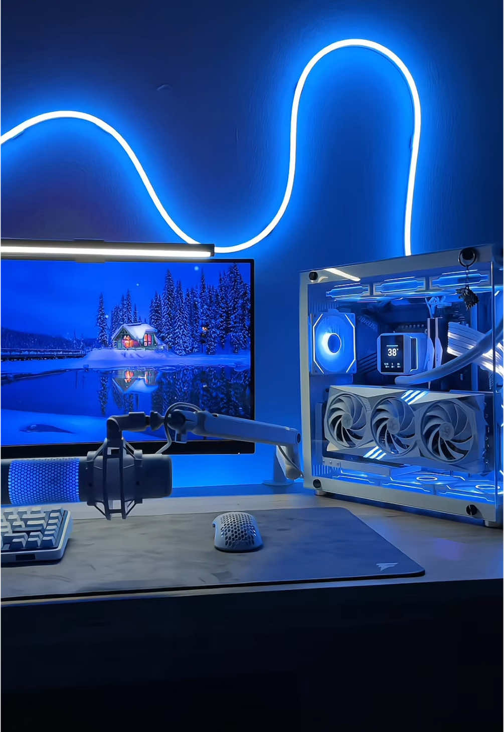 Best room upgrade item in yellow basket #techfinds #roomfinds #setup 