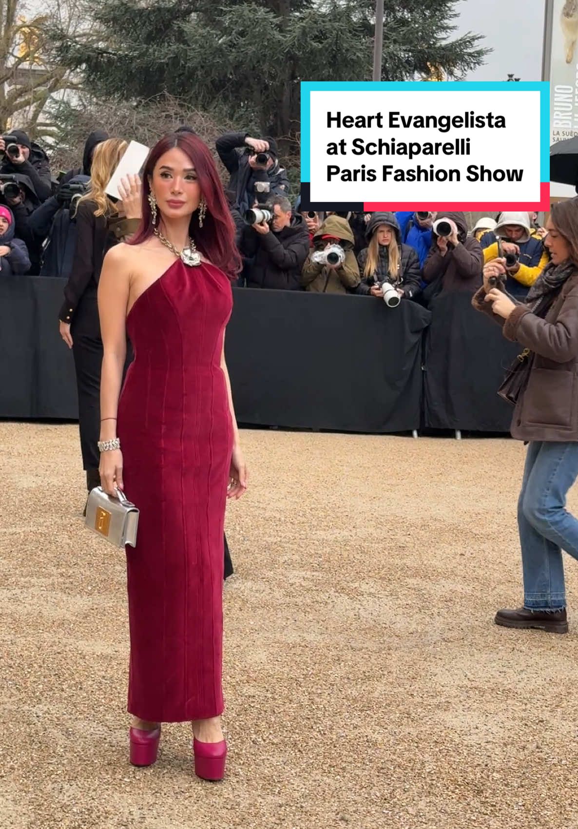 @Heart Evangelista at #schiaparelli  Paris Fashion Show @Vincent Guanco  #pfw #foryou #fyp #foryouphilippines #parisfashionweek #schiaparelli #HeartInParis #heartevangelista #fypph 