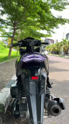 Link oren di bio #stoplampslimframevario #slimframe #varionistyindonesia #vario #variomodifikasi #rgblights #ledoldgank #jelajahgajian 