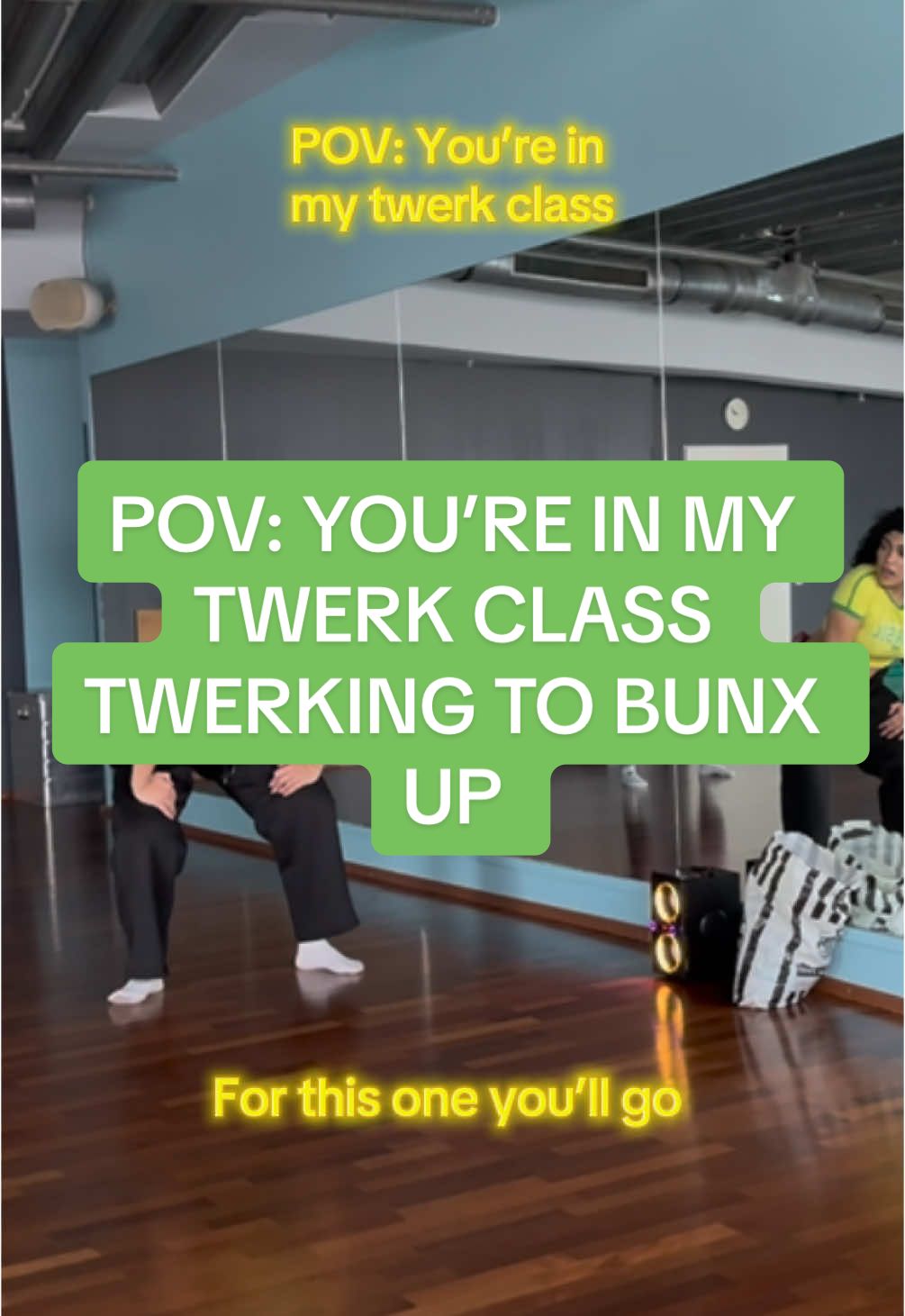 Pop it up 3x, drop it down 3x! 🍑 #fyp #dance #dancer # #dancetok #danceclass #twerking #twerk #howtotwerk #twerkclass #selflove #confidence #positivevibes #bonn #fit7  