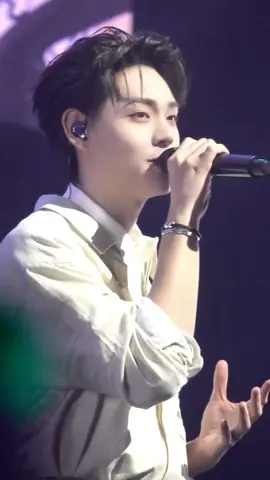 my bf❤️ #tianhongjie #田鸿杰 #zhangruoxi #boyfriend #trend #handsome #greenflags #fypツ #chineseactor #cdramalover #idol #foryou #fyp #cdrama #cdramaupdate #drachin #masukberanda #foryoupage #ganteng #chinesesinger 