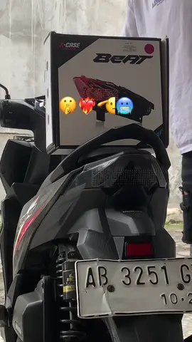 Upgrade lampu stoplamp beat mu biar makin gacorr, sudah pnp tingal colok aja jadi nga perlu ribet ini itu , #wibgajian #variasi #stoplampbeat #stoplamprunning #lampustop #otomotif #beatdeluxe #beatcbs 