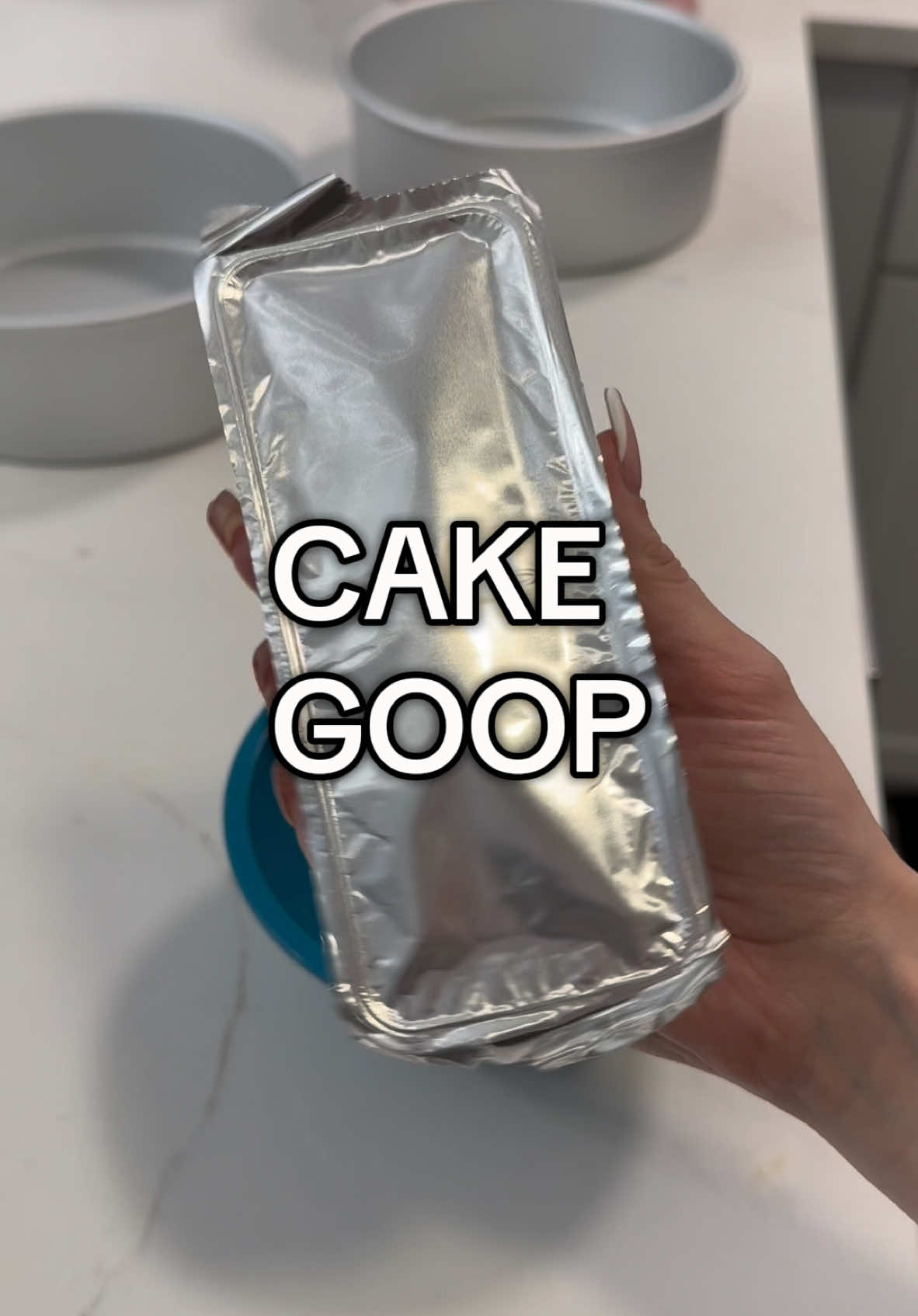 Cakes came out so clean..this stuff is literally magic goop. Never going back to pan spray again! Does anyone else use goop to line their pans? Cuz you should GAMECHANGER!!! #baker #cakegoop #cake #cakepops #capcut 