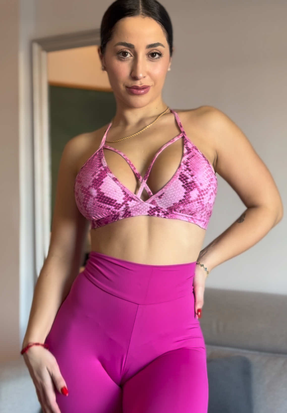 Me queda bien el rosa ?🌸🤪 #dancer #bailecito #parati #fory #fyp 