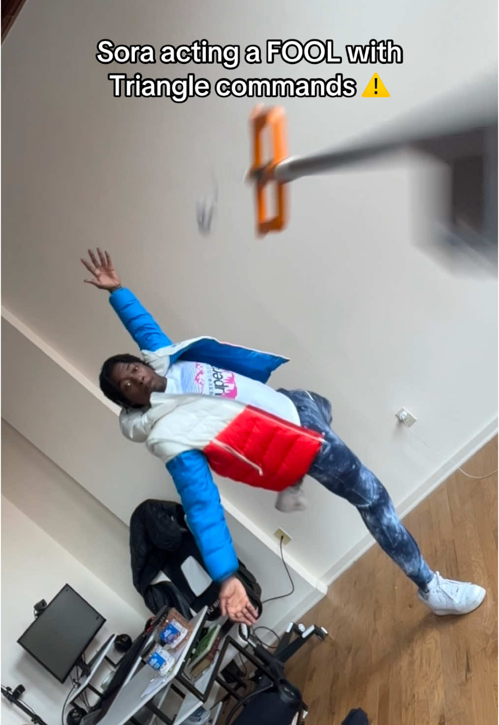 Replying to @JimbeiSzn🦈 Bro be absolutely wilding, where he learn THAT from? #fyp #fy #trending #animefyp #videogames #kingdomhearts #sora #roxas #squareenix #ps4 