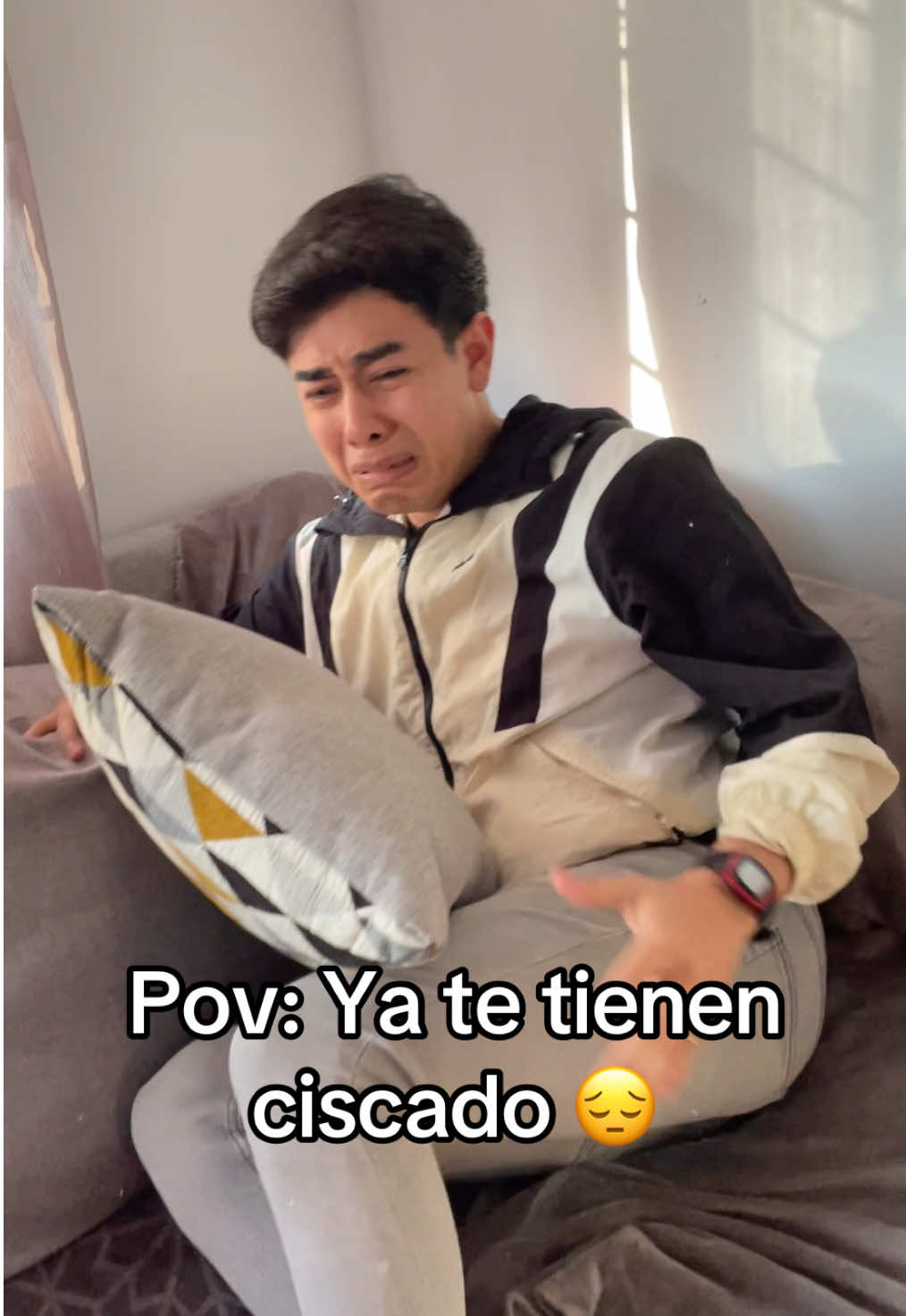 Lo que sufrimos los hombres 😭🥹 #luismolbot #tariachidovea #cosasdeparejas #humor 