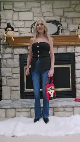 The Cutest Strapless Textured Tube Top & Bag 💕  The top & bag comes in a lot of colors! Shop this look & more on my  Amazon Storefront 💕  Link in Profile 💕  @oyoangle_us   Top #fashion #amazonmusthaves  #datenightideas #datenightoutfit #amazonvirtualtryon 