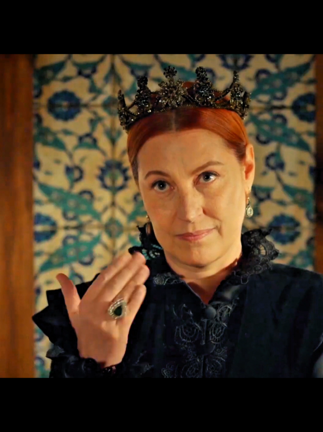 》ve y dile a la sultana hurrem《#sultanas #hurrem #nurbanu #fakria #sultan #parati #viral #fyp 