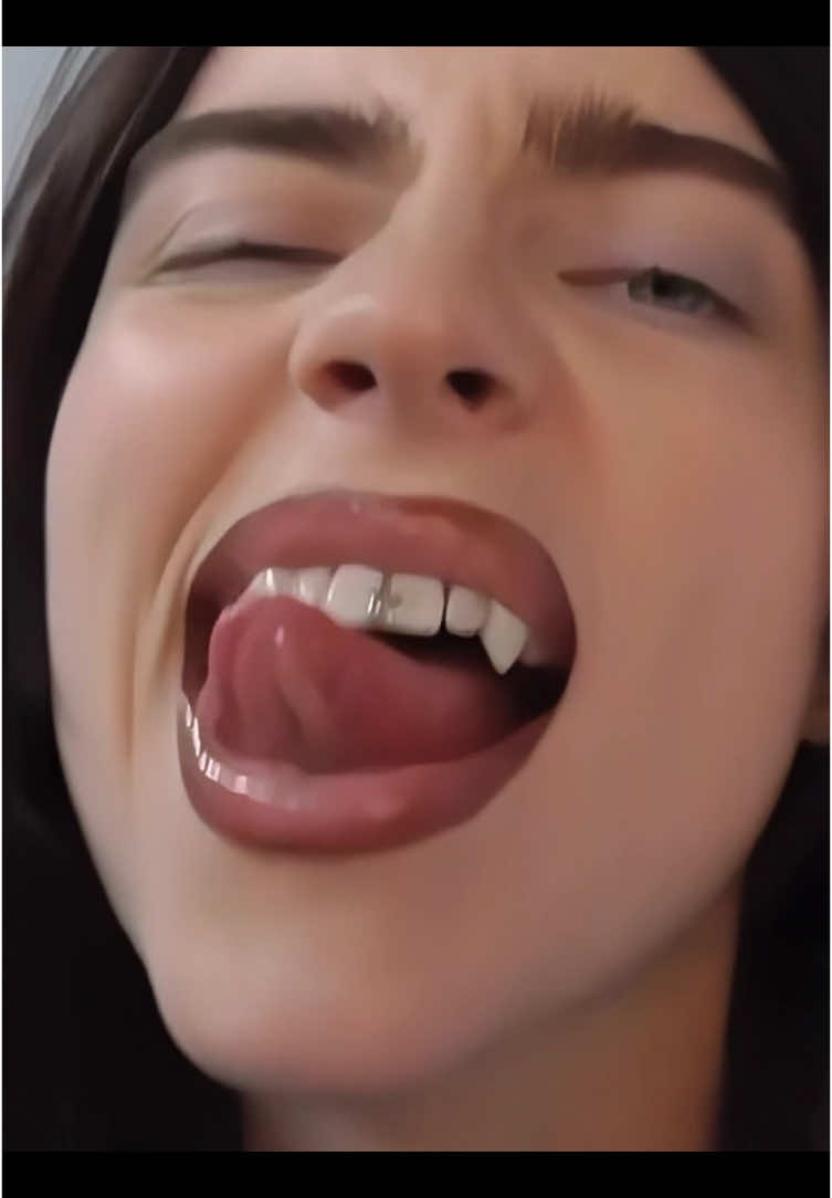 Billie eilish clips for ur edits!! Main : @ℒℯℴ ™ // #billieeilish #hotbillieeilish #editing #billieeilishclips #edit #b1llxie_aeps 