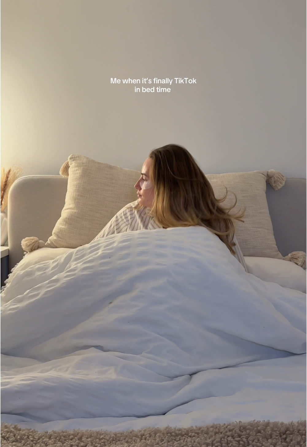 My favourite part of the day! #girlsrelate #relatable #cleangirlaesthetic #bedtime #relax #nightroutine 