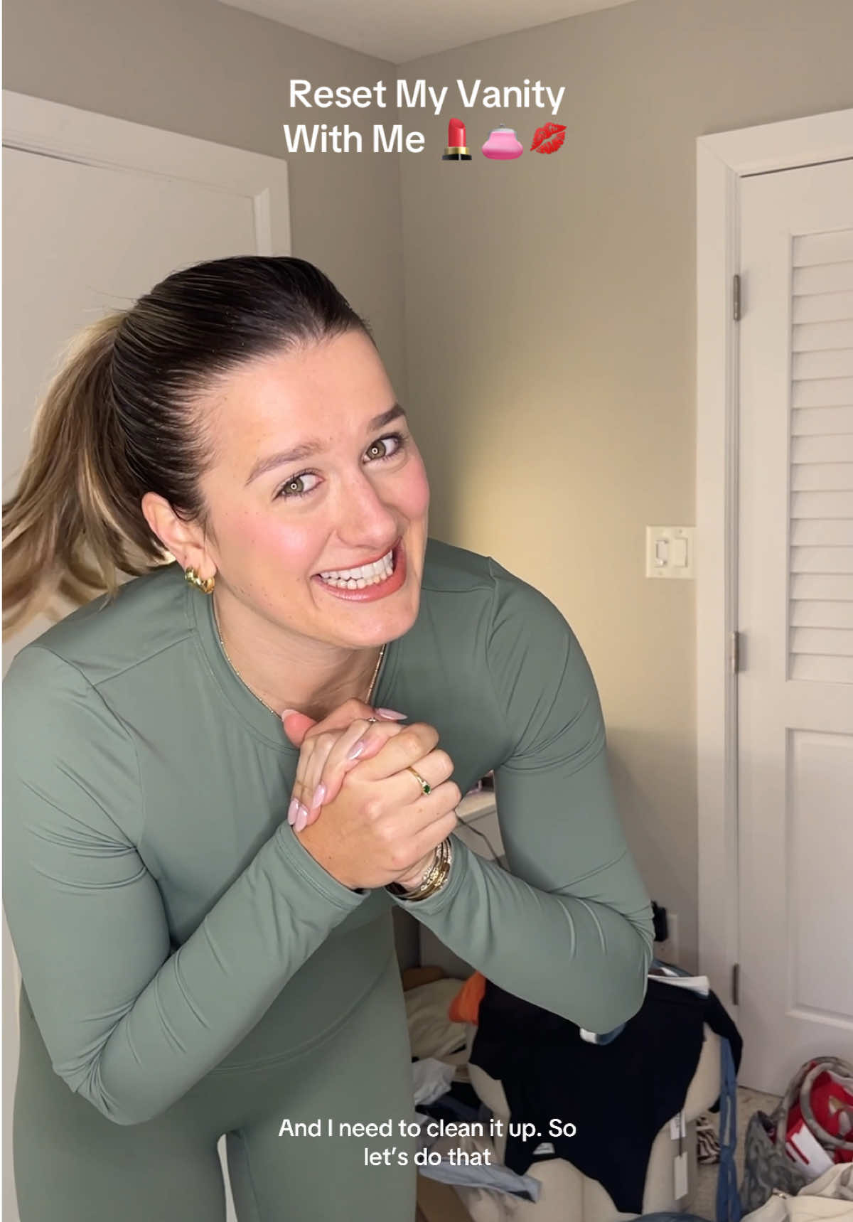 Who else is a messy girl at heart? 🤭🧼 (LMK if you want to see an unboxing of the bag I uncovered!)  #cleanasmr #cleanmyroomwithme #asmr #resetmyroom #sundayreset #declutter #messygirl 