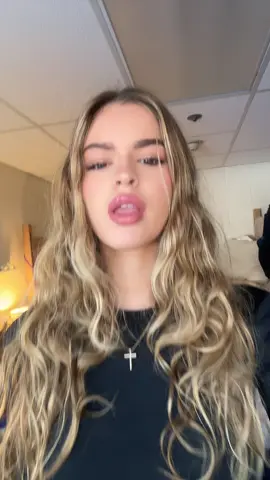 i’m working on the mess behind okay