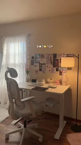 romanticizing school🎧🌟🕯️🎓 #studytok #studyaesthetics #studymotivation #schoolszn #studydeskinspo #homedecor #desksetup #studywithme #nepalistudent #nepalitiktok #studysetup 