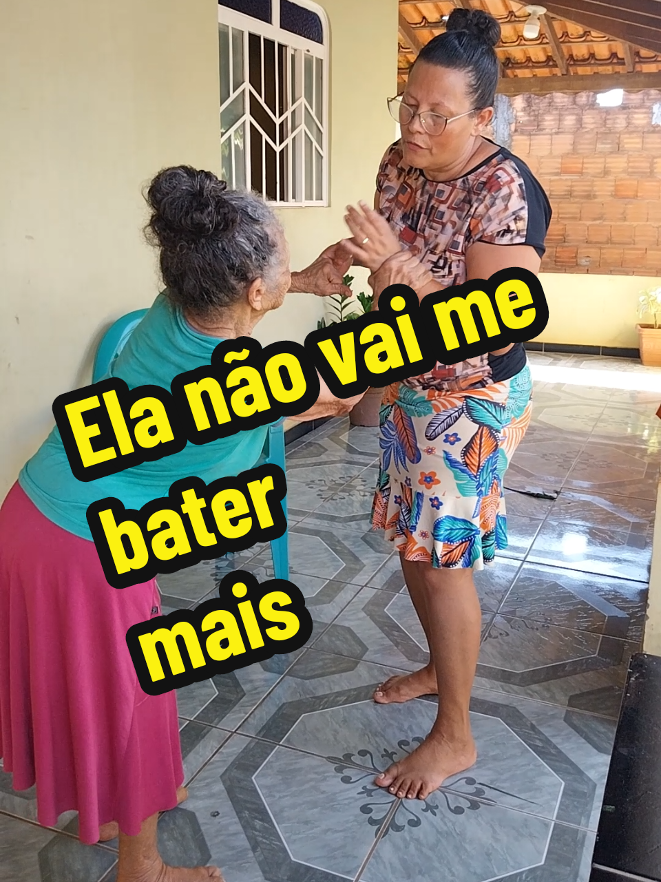 Como pode uma idosa doce, carinhosa se transforma desse jeito #alzheimer #demencia #saudemental #surtada #vo #amor #pravoce 