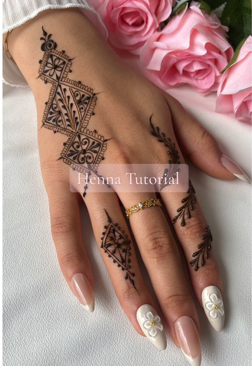 Henna tutorial 🪷🫧 modèle simple style fessi #henna 