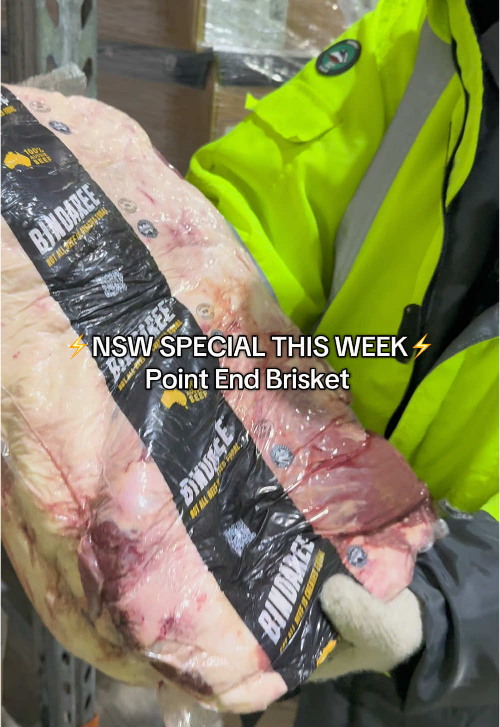 Calling BBQ enthusiasts, don’t waste your time on a bad brisket. Grab this 6 Star quality Brisket at special price only for limited time at Meat Online NSW.  #beef #brisket #bbq #meatonline #meatsupplier 