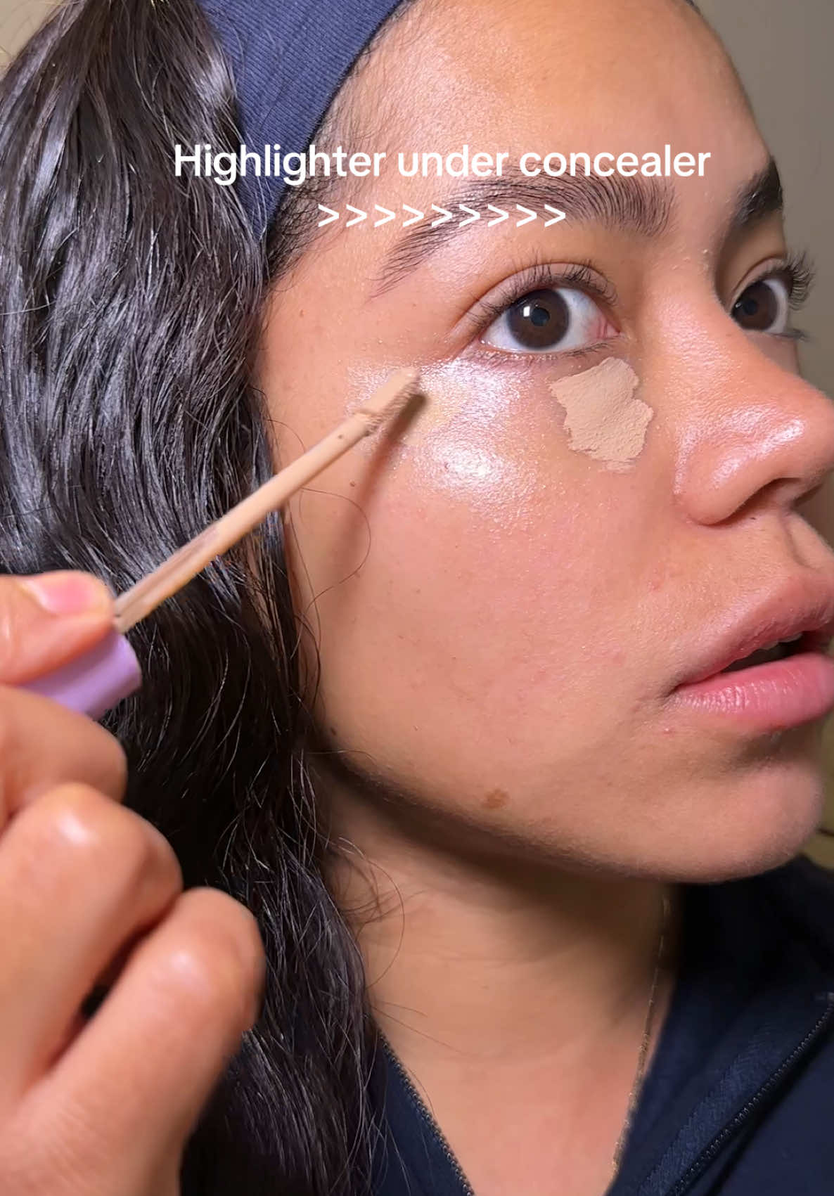 Highlighter under concealer >>>  @Saie glowy super gel  @Tower 28 Beauty serum concealer  #makeup #beauty #highlighter #glowymakeup #concealerhack 