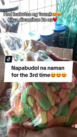 200-300pcs for Only 160!!!  Mga kasari tulad ko hnd ka magsisi dahil  malaki ang kitaan sa Gummy..  benta sa mga bata.#gummy #negosyotips #gummybusiness #gummybear #foryou #foryoupage #businesstips #viral 
