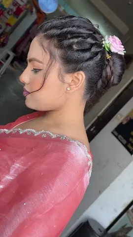 Party makeover for our beautiful Pooja sah🌸@Nilam Sah @Nilam sah ❤️  #makeupbymamta #mamtamakeupstudio #mamtadas 