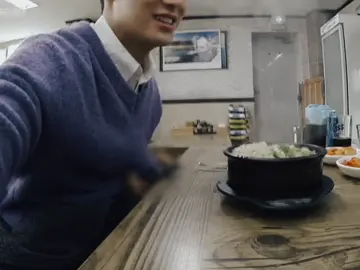 pov: mingyu is your boyfriend who's working in another country so he's making a video for you to know that he's eating #seventeen #mingyu #mingyuseventeen #mingyuedit #mingyusvt #seventeen17_official #seventeen세븐틴 #svt #fyp 