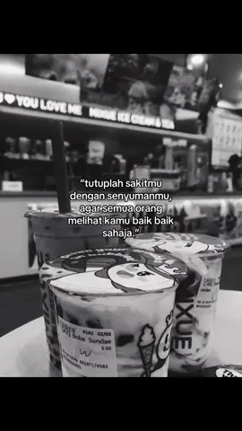 TERSENYUMLAH☺️. #smile #hurtmyfeelings #broken #brokenheart #brokenhome #galaubrutal🥀 #galaustory #sadstory #sadvibes #alwayssmile #fine #myself #mylife #capekbanget #gakkuat #4u #fypシ゚ #xybca #xyzabc #xyzbca 