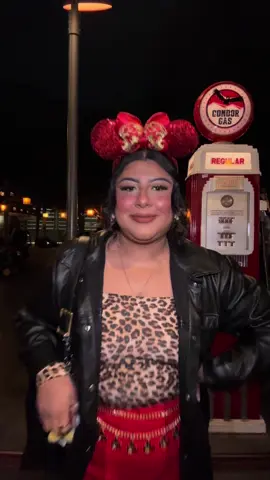 DISNEY IS A FASHION RUNWAY #disneylandcalifornia #disney #girls #OOTD #midsize #outfitinspo #disney #fyp #mickeymouse 