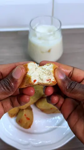 Homemade wara/beske never tasted better! 😋🇳🇬 Here’s a simple way to make it Ingredients: Soybeans Omidun (or white vinegar, lime, or lemon) Pepper Seasoning cube Salt to taste Oil for frying  #Tofu #creatorsearchinsights #NigerianSnack  #Wara  #NigerianFood #Tutorial #Fyp #YorubaTiktok #Homemade