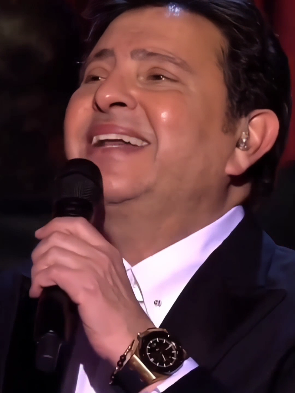 #اغنية علي_الضحكاية #هاني_شاكر #اغاني_عربيه #ستوريات #songs #fouryou #performance 