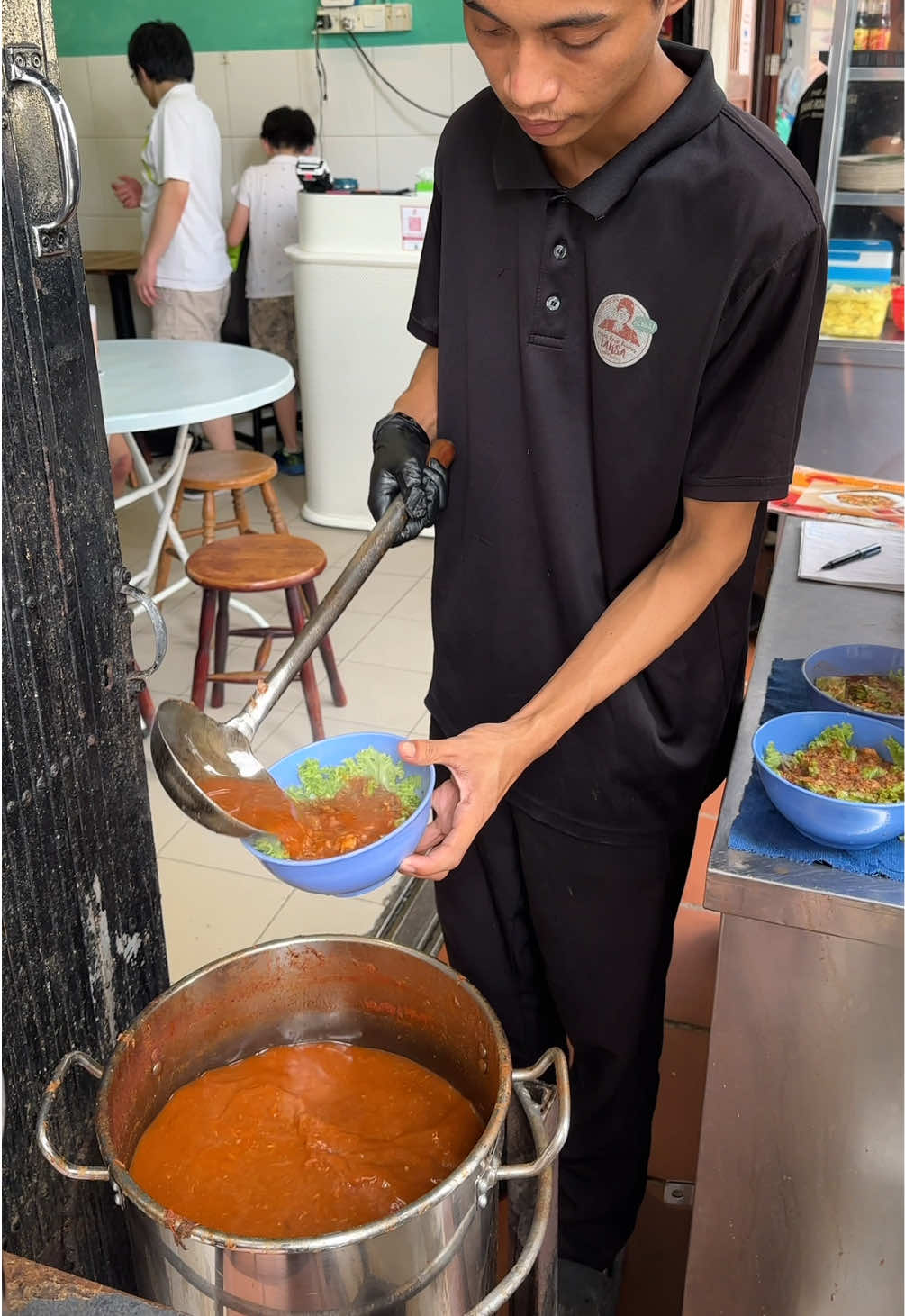 Penang Road Famous Laksa #streetfood #penang #malaysia 