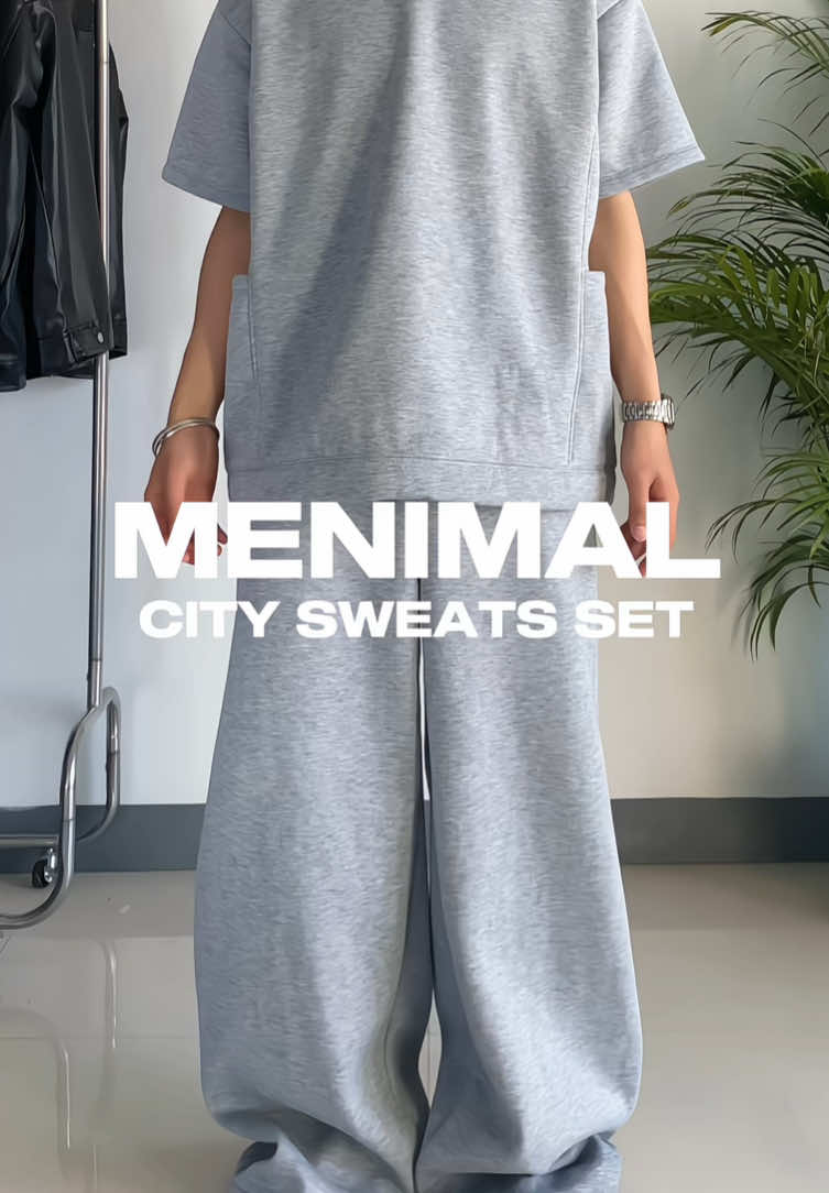เป็นชุดเซ็ตที่เท่ที่สุดยอมแล้วคือผ้าเข้าทำออกมาได้ดีมากๆบอกเลยเป็นอีกอย่างที่ควรมีมากๆ #fyp #foryou ##menimalofficial ##menimal##สไตล์เกาหลี##มินิมอล##เสื้อผ้าผู้ชาย##OOTD##TikTokFashion#หน้าหนาว