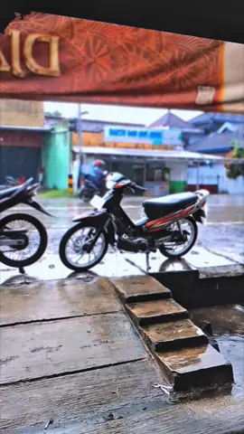 gregesi #fyp #foryoupage #masukberanda #xyzbca #cilacap24jam #2stroke #fizrindonesia #fizr_2stroke 