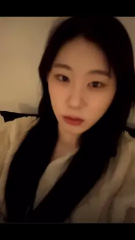 Chaeryeong live today #chaeryeong #itzy #midzy 