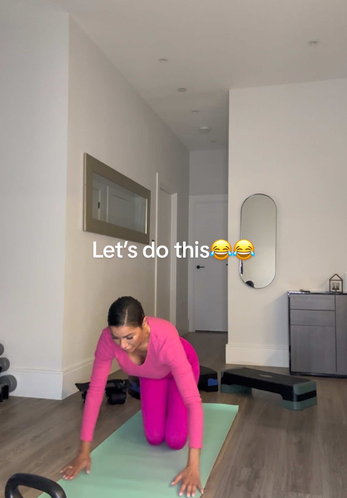 Let’s mooooove!!! Let’s groooove😂😂#foryou #49#Fitness #mentalhealthmatters #fyp #foryoupage❤️❤️ #tik_tok #scars #women #fighter #