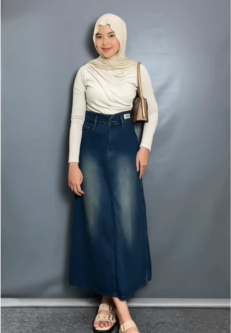 outfit inspo pake rok lagiii 💖 #rokwanita #rokjeans #jiniso #outfitideas #outfitinspo #ootdhijab 
