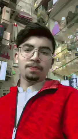 Ya kiya mil gya apko 😂😅