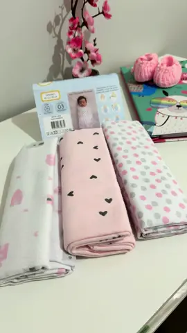 Cueiros da Shopee 😍  https://s.shopee.com.br/2AzatZw0Gd?share_channel_code=1 #maternidade #dicasdematernidade #bebes #menina #maedemenina #enxovaldebebe #enxovaldemenina #comprinhas #comprinhasshopee #shopee #cueiros #filha 