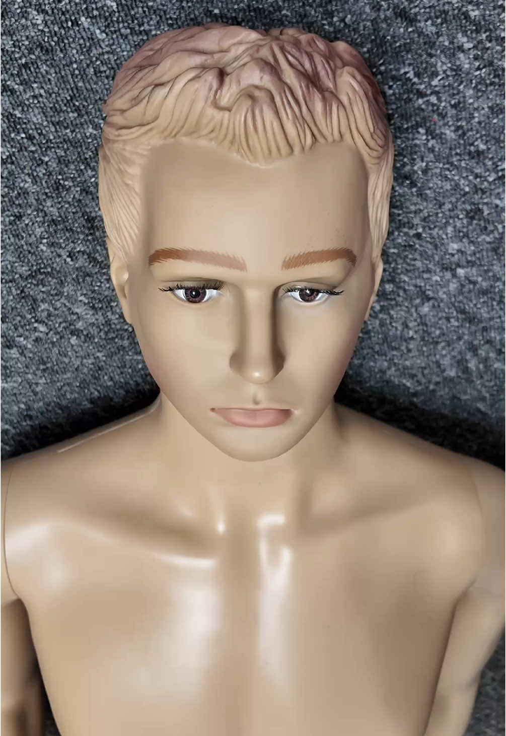 JAK POMÓC OSOBIE, KTÓRA MA POPARZONĄ TWARZ? #pierwszapomoc #oparzenia #zdrowie #bezpieczeństwo #edukacja