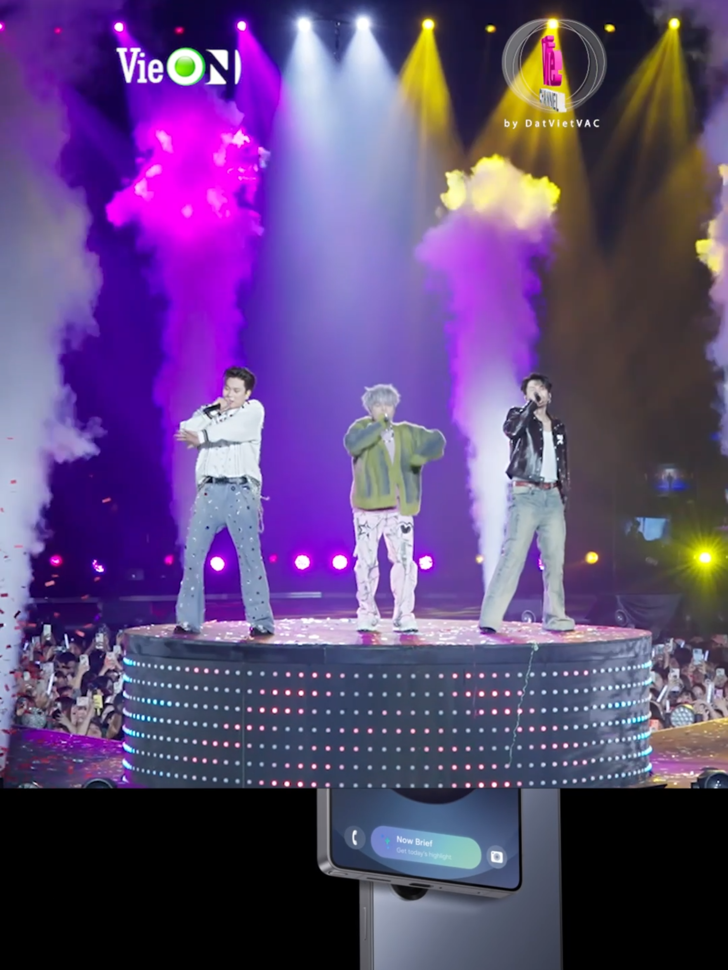 Một chút sâu lắng trong đêm giao thừa cùng Dương Domic - RHYDER - Anh Tú Atus tại Sóng 25 #Sóng25 #LiveConcert #DUONGDOMIC #RHYDER #ANHTUATUS#DatVietVAC #VieON #VieChannel #TiktokGiaiTri #AnhTraiSayHi #RapViet #OurSongVietnam #DongTayPromotion #Tet2025