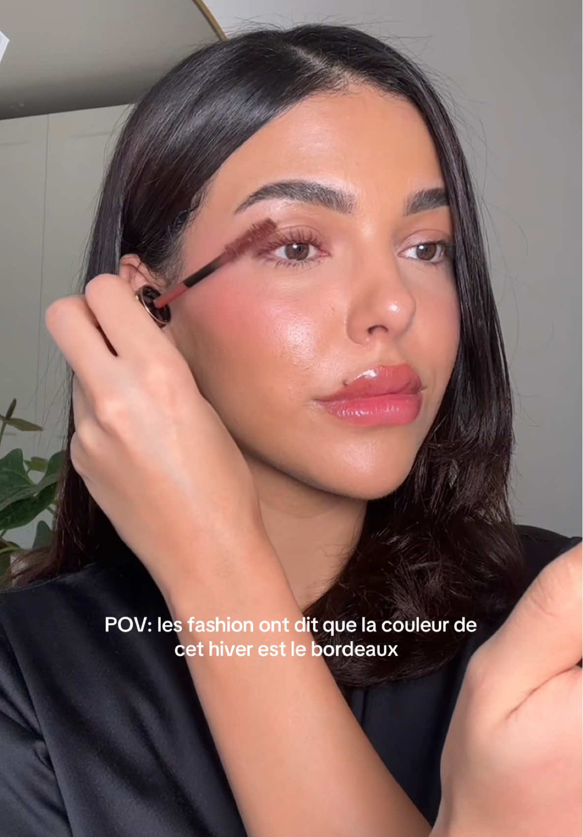 On dirait pas que j’ai les yeux verts avec ??? 🥹🤭  Teinte « Burgundy » du Size Up de @Sephora Collection @SEPHORA #creatorsearchinsights #mascara #coloredmascara #sephorasizeup #sizeupchallenge #sephora #makeup 