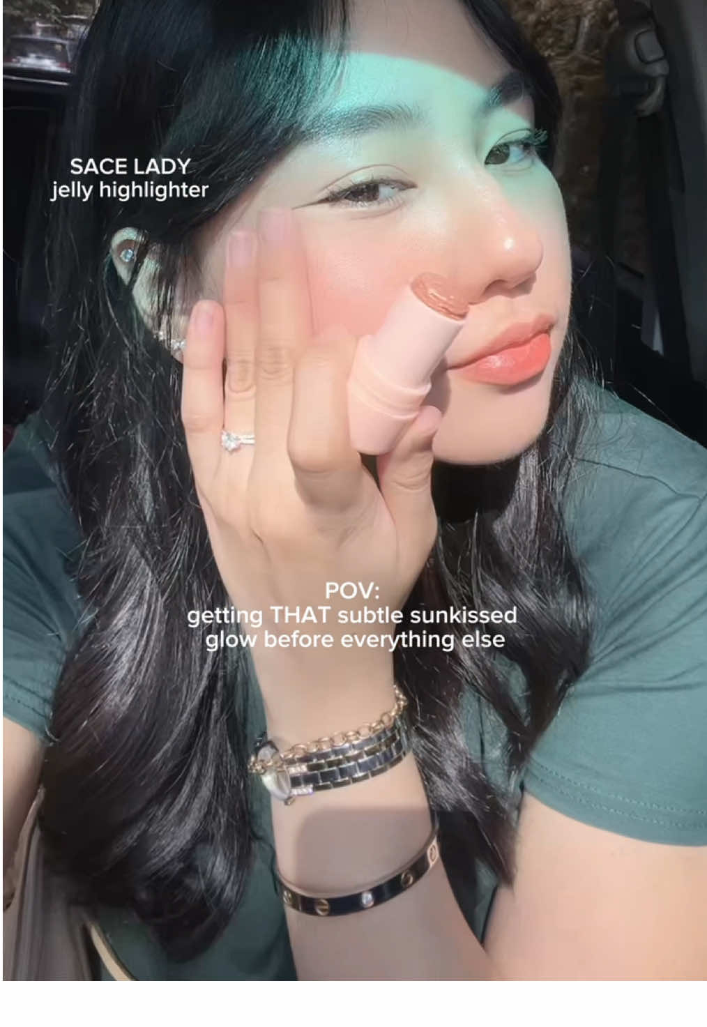 @SACE LADY beauty.ph  #highlightertutorial #highlighterhackmakeuprtutorial #jellyhighlighter #saceladyhighlighter #glowinghighlighter #findsacey #reco #girlies #makeup #fyp 