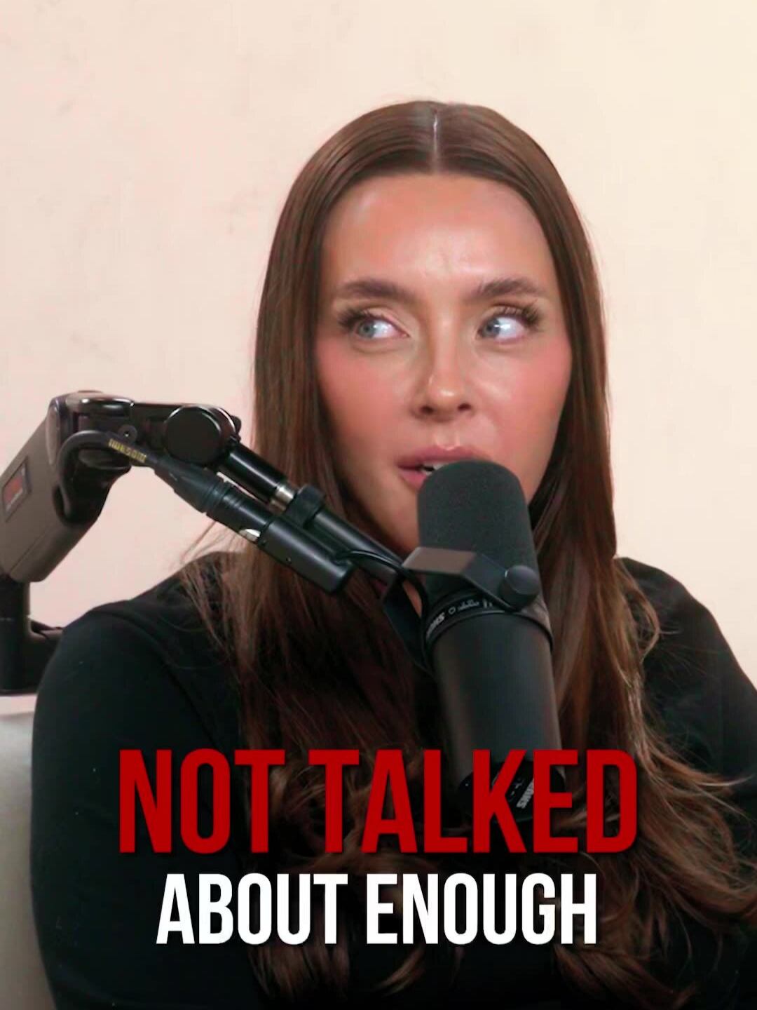 Lauryn & Michael Bosstick of @theskinnyconfidential are redefining what it means to build a business together. FOLLOW @brecka.clip FOR MORE VIDEOS LIKE THIS! #garybrecka #ultimatehumanpod #wellness