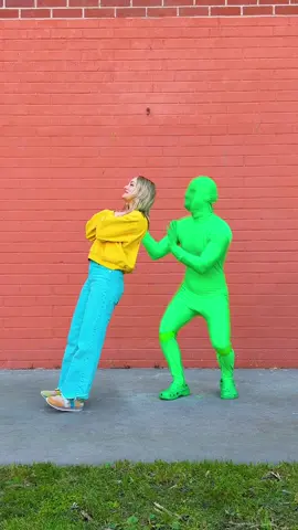 Trust Fail 🤕 never trust a green man #trustfallchallenge 