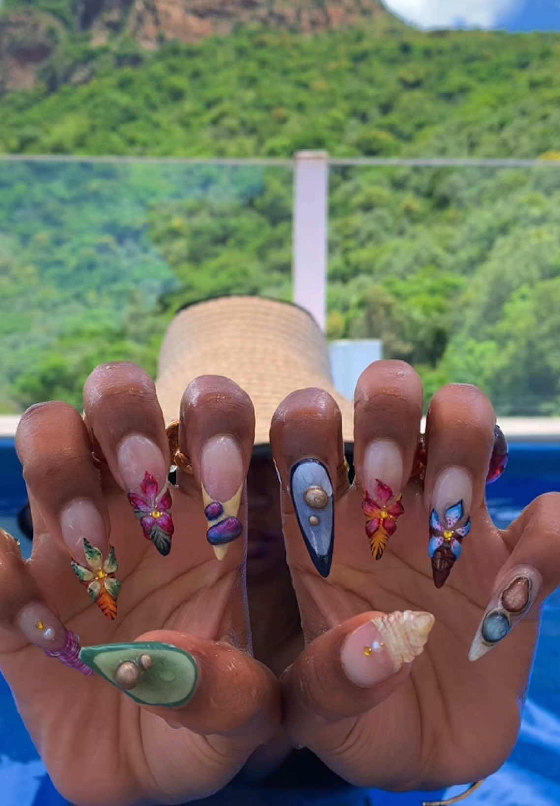 when unique nails somehow speak to each other>>🥹 #freestylenails #nails #tiktoknails #nails #nailart #nailtech #nailartist #vacationnails #tiktoksouthafrica #sandtonnails 
