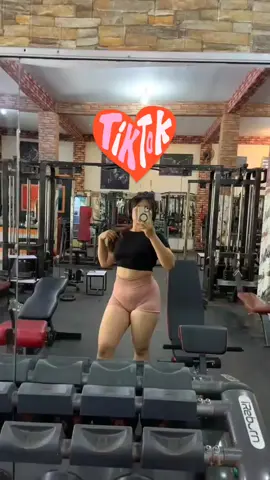 Mumpung hari libur, semangat ngegym🥵 #gym #kalimantanbarat #tobrutstyle😋 #cewekcantik #cewekidaman #cewekrandom #foryoupage #fyppppppppppppppppppppppp #fypシ゚viral #fypシ #fyp 